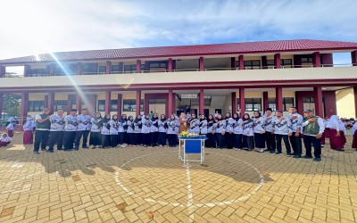 Guru dan Tenaga Kependidikan SDN 013 memperingati HGN 2025